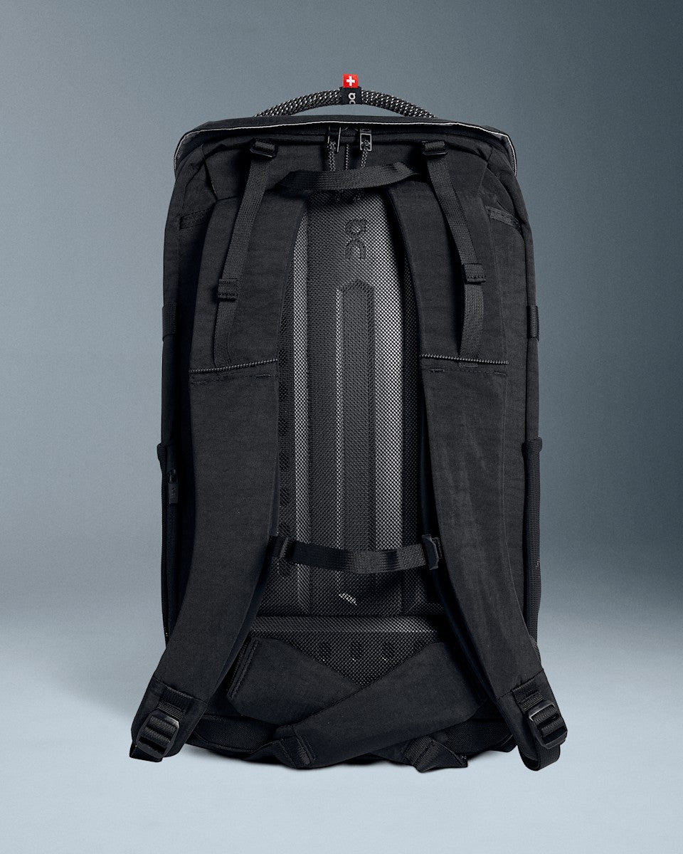 Speed Pack 24L Elite - Black/Magnet | On United States