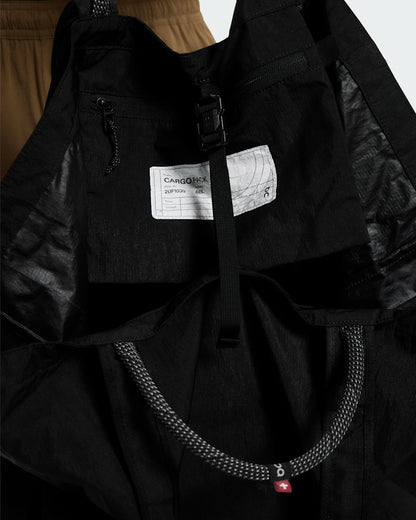Cargo Pack 60L - Black | On United States