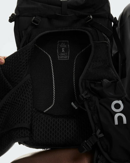 Trail Pack 20L - Black | On United States