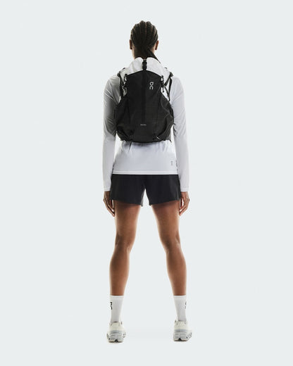 Trail Pack 20L - White/Black | On United States