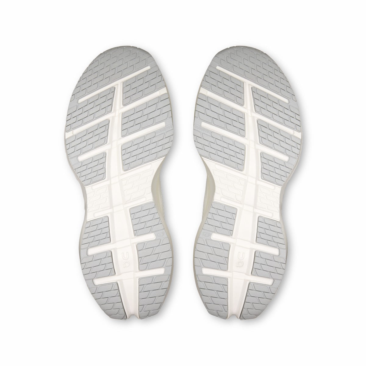 Men's Cloudrunner 3 Max - White/Glacier | On United States
