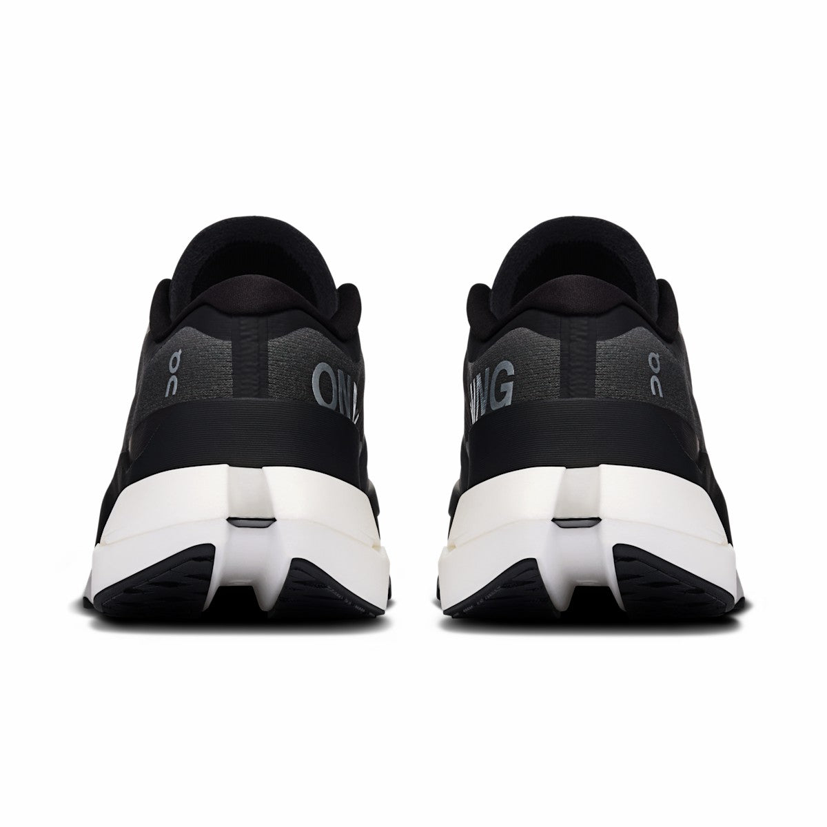Men's Cloudboom Max - All Black | On United States