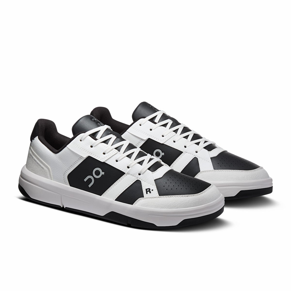 Men's THE ROGER Clubhouse - White/Onyx | On United States