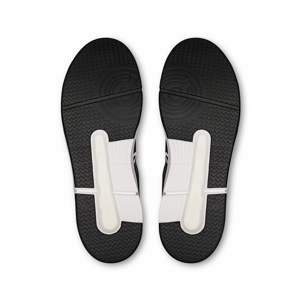 Men's THE ROGER Clubhouse - Black/White | On United States
