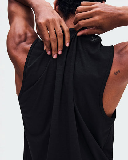 Men's On Run Tank - Black | On United States
