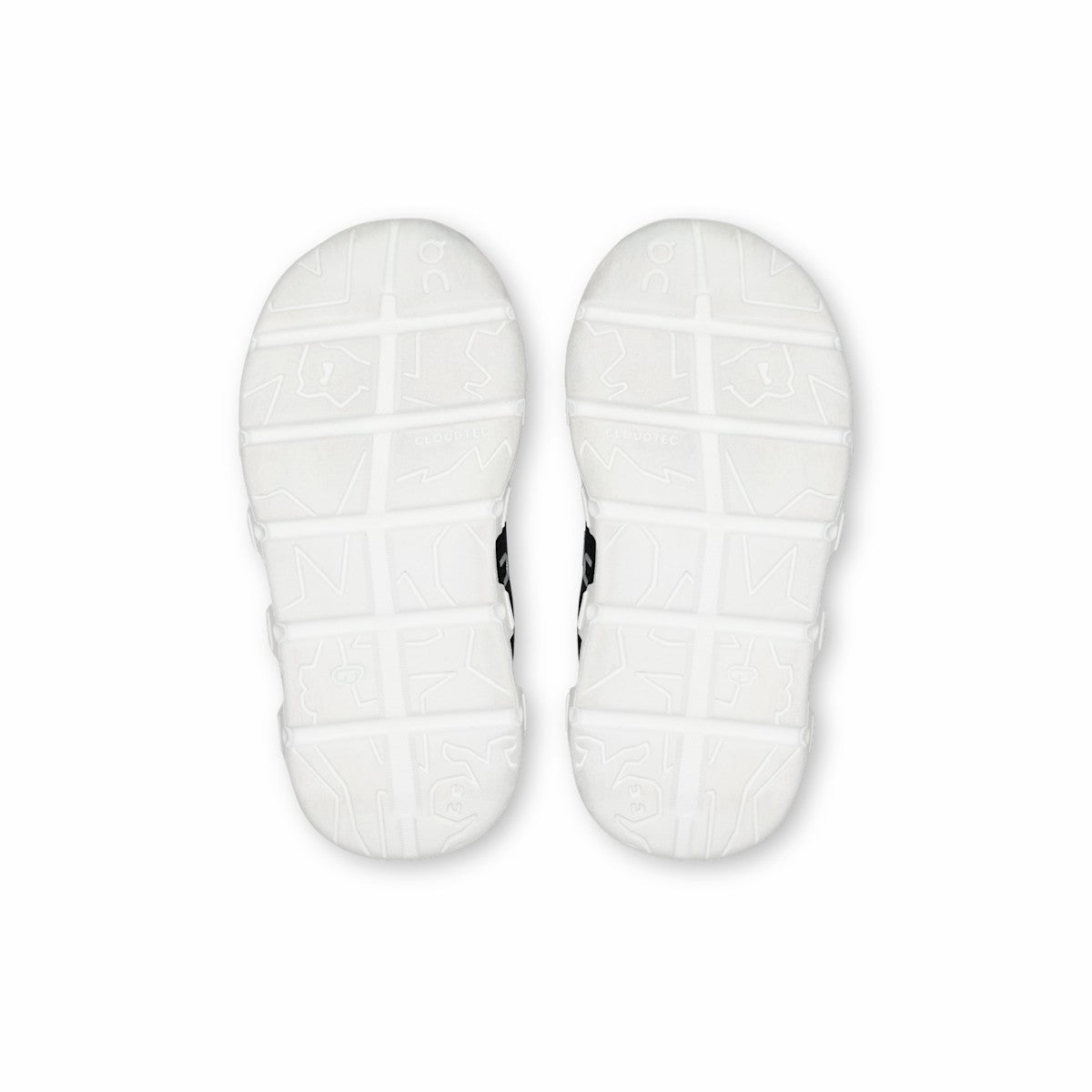 Cloud Dash - Black/White | On United States