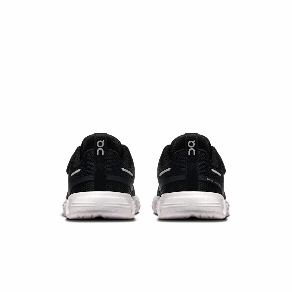 Cloud Dash - Black/White | On United States