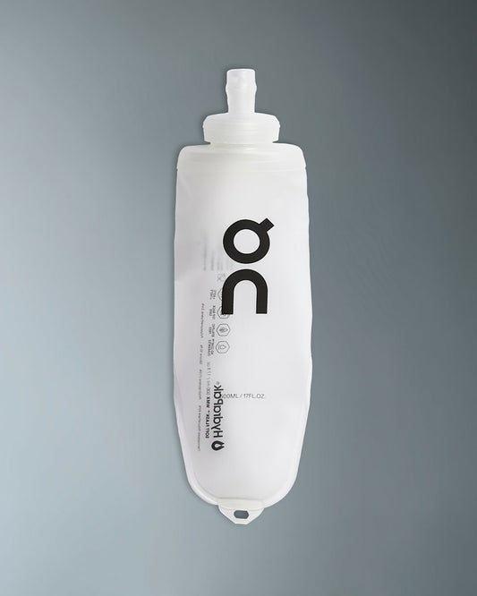 Soft Flask 500ml - Translucent/Black | On United States